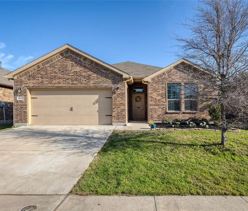 1033 Madelia Avenue, Fort Worth TX 76177