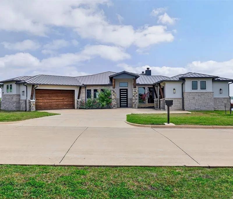 147 Blue Heron Drive, Kemp TX 75143