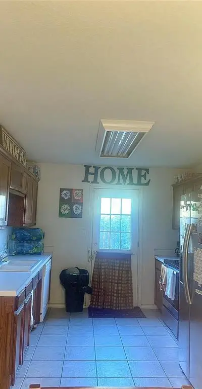 5301 Joshua Court, Sansom Park TX 76114 - Photo 4