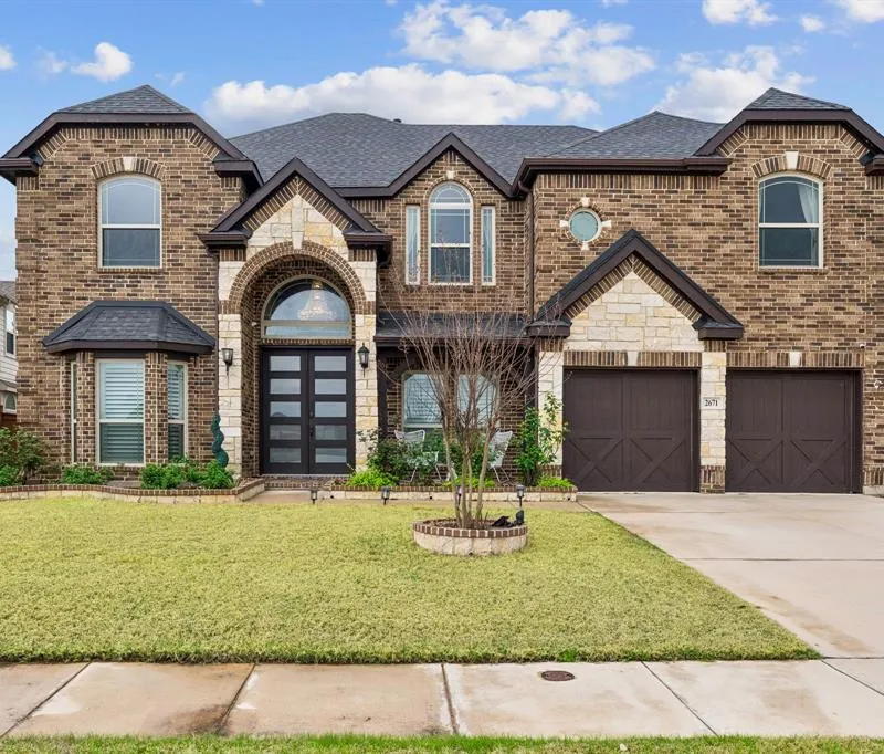 2671 Corona Drive, Grand Prairie TX 75054