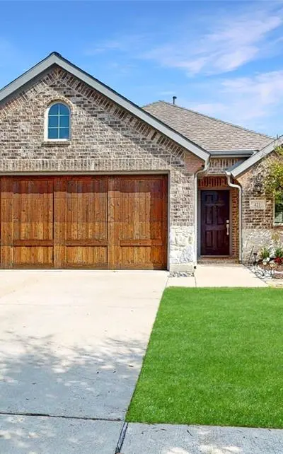421 Catherine Lane, Lantana TX 76226