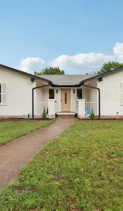3818 Wenatche Drive, Dallas TX 75233