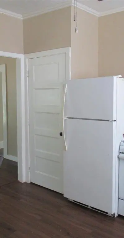 1402 Walnut Street, Commerce TX 75428 - Photo 2