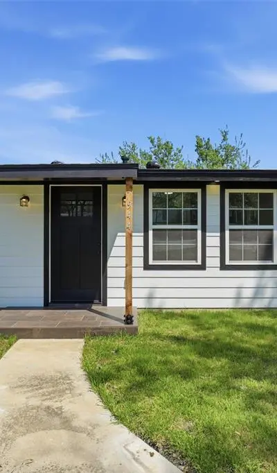 7944 Downe Drive, White Settlement TX 76108 - Photo 2