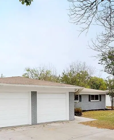 7609 Deaver Drive, North Richland Hills TX 76180 - Photo 2