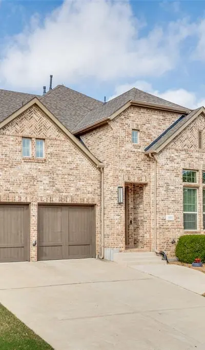 1011 Riviera Road, Roanoke TX 76262