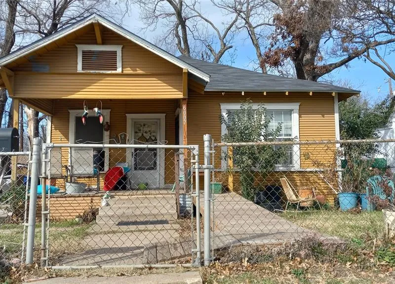 6007 E Grand Avenue, Dallas TX 75223