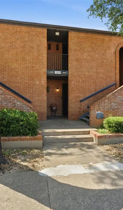 558 E Avenue J # D, Grand Prairie TX 75050