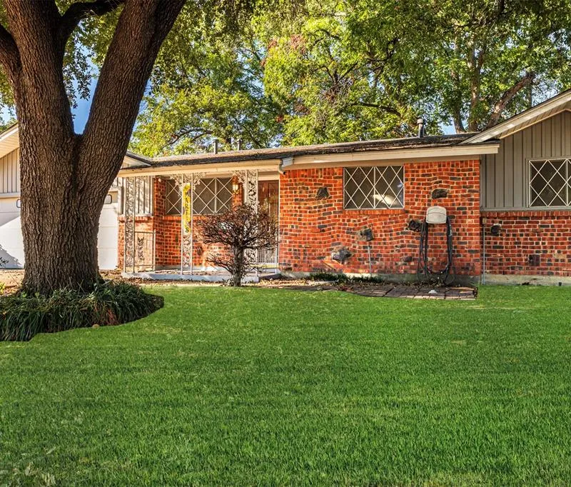 4557 Dee Lane, Haltom City TX 76117