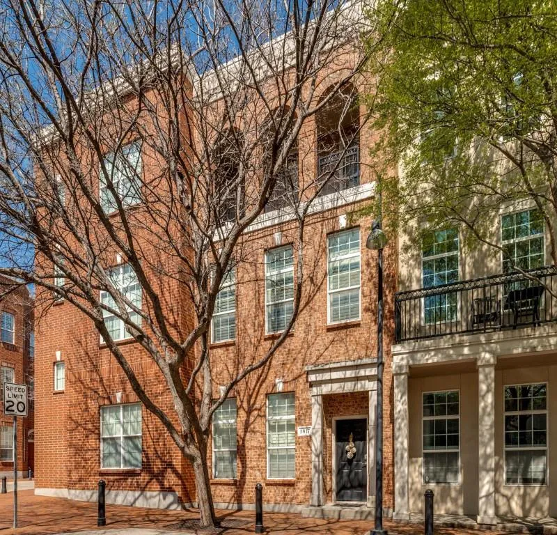 5017 Parkview # 122, Addison TX 75001