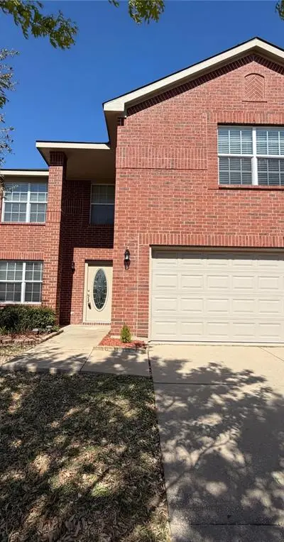 2027 Pine Knot Drive, Heartland TX 75126