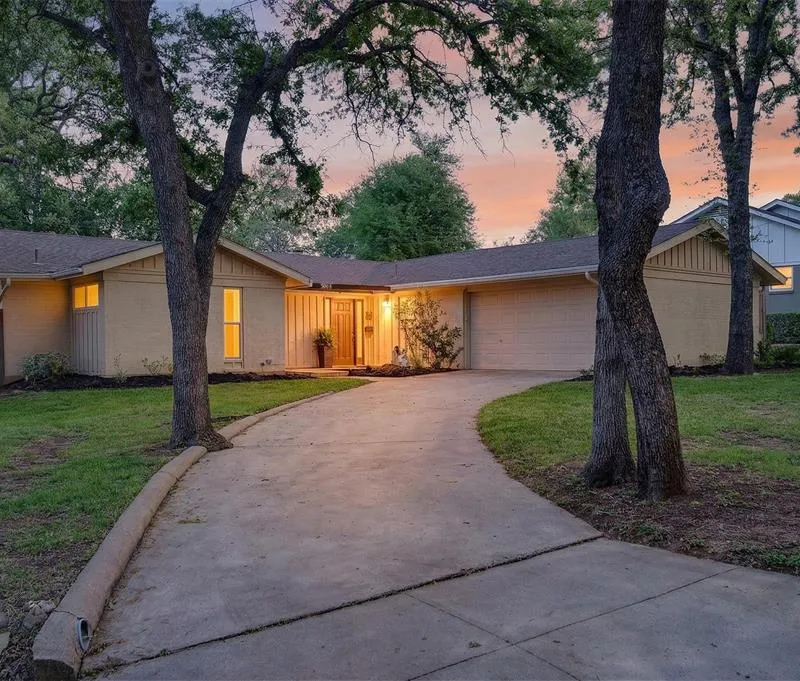 5008 Marble Falls Road, Fort Worth TX 76103