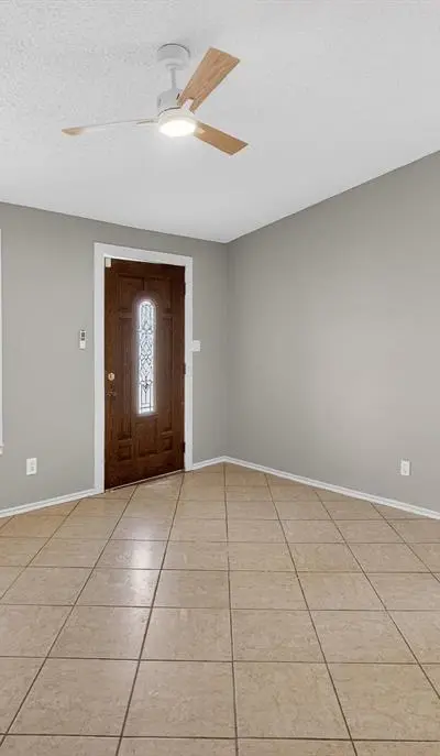 3800 E 4th Street, Fort Worth TX 76111 - Photo 2
