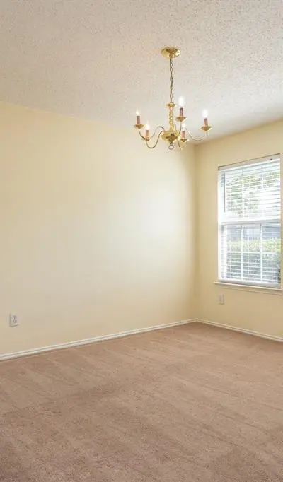 2415 Mallory Lane, Lancaster TX 75134 - Photo 5