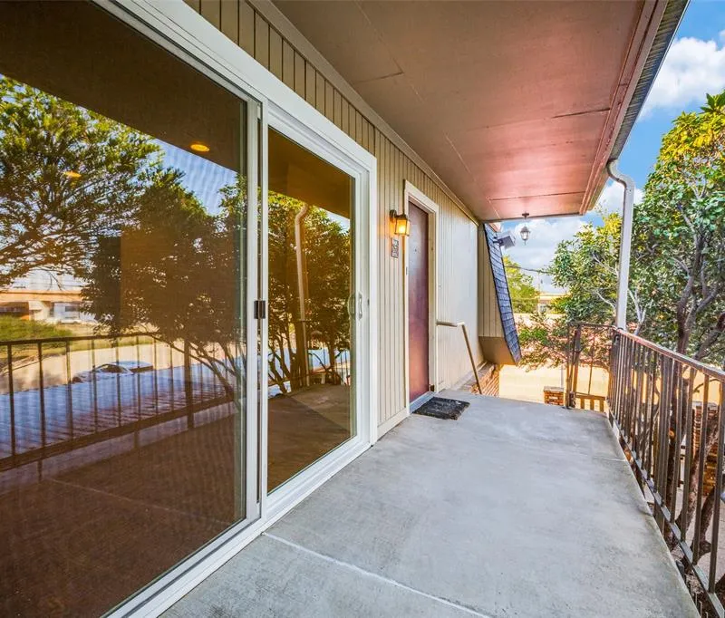 5325 Fleetwood Oaks Avenue # 253, Dallas TX 75235
