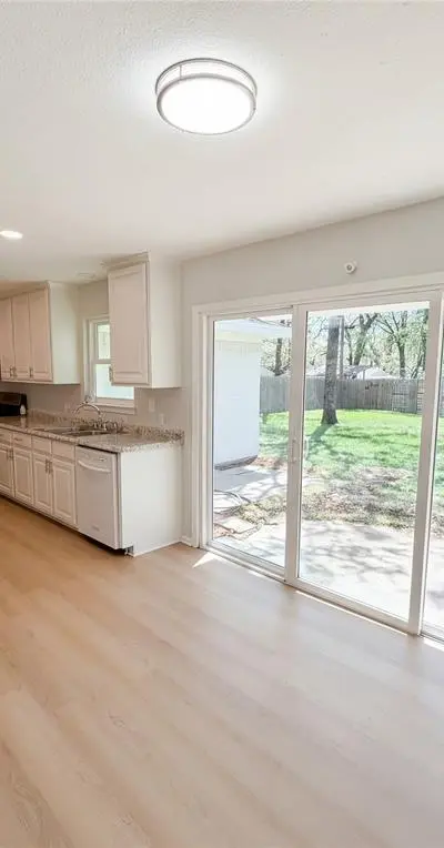 721 Briarwood Lane, Hurst TX 76053 - Photo 5