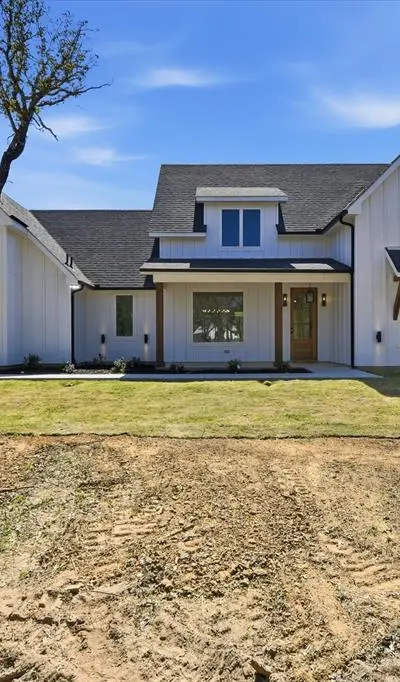 377 Oak Cove Court, Sunset TX 76270