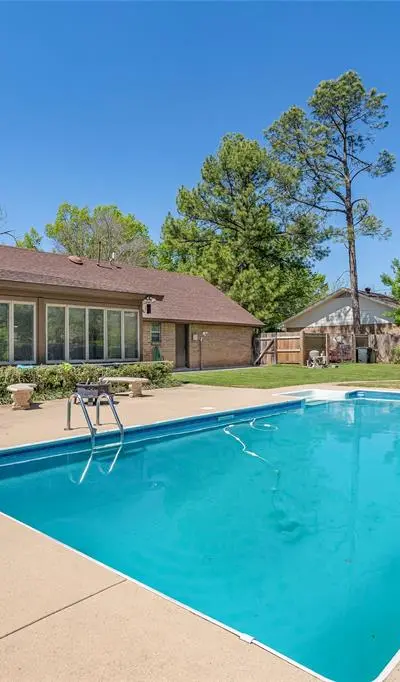 2015 Edgewood Drive, Bridgeport TX 76426