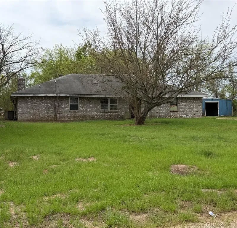 1490 County Road 44550, Paris TX 75462
