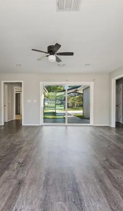 805 S 4th Street, Bonham TX 75418 - Photo 5
