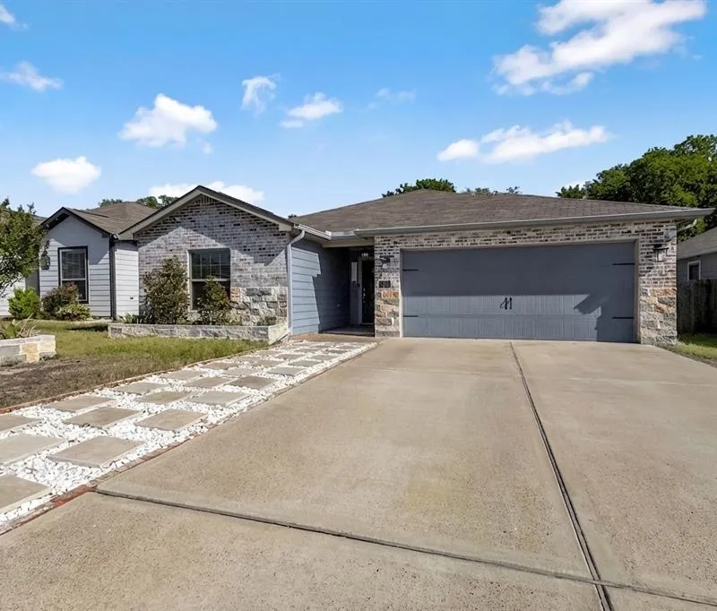 1478 Barrel Drive, Dallas TX 75253