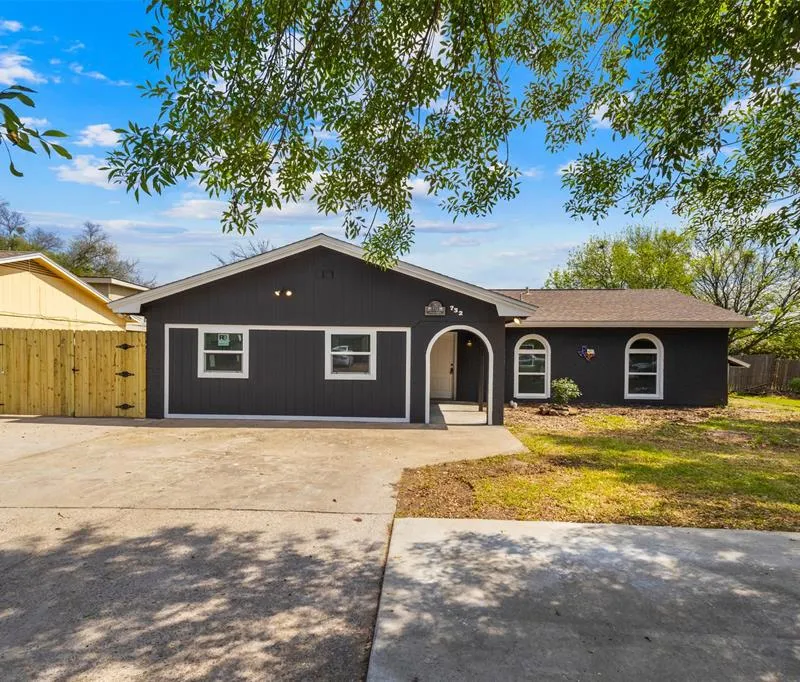 732 Windsor Drive, Everman TX 76140