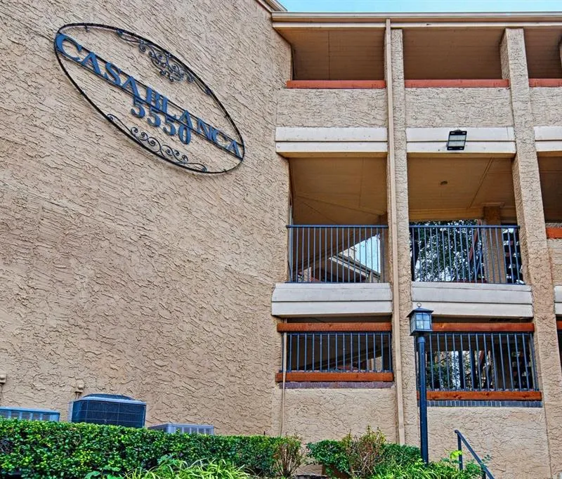 5550 Spring Valley Road # 31, Dallas TX 75254