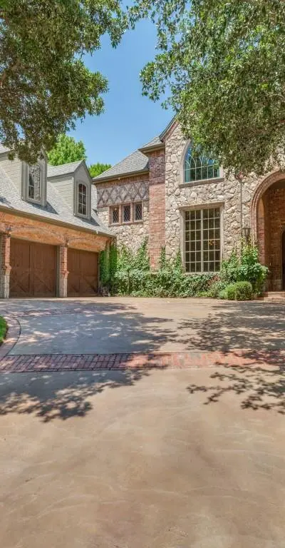 2804 High Point Court, Grapevine TX 76051