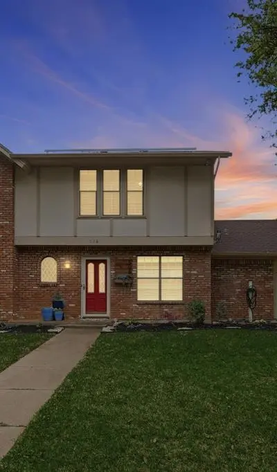 508 Country Green Lane, Arlington TX 76011 - Photo 2