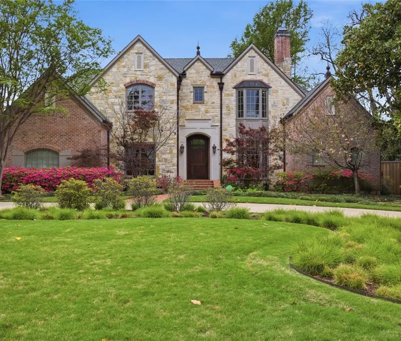 6230 Woodland Drive, Dallas TX 75225