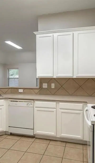 448 Northbrook Avenue, Oak Point TX 75068 - Photo 4