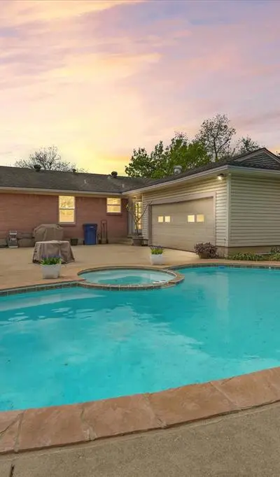 1233 Bardfield Avenue, Garland TX 75041 - Photo 2