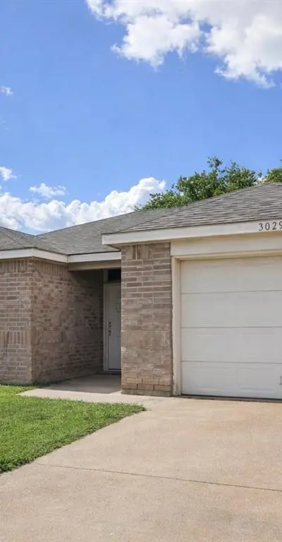 5029 Cottey Street, Fort Worth TX 76105