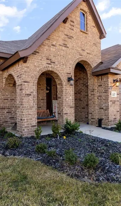 117 Cheryl Drive, Keene TX 76059 - Photo 4
