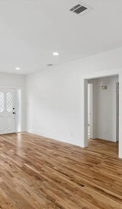 2250 Lipscomb Street, Fort Worth TX 76110 - Photo 4