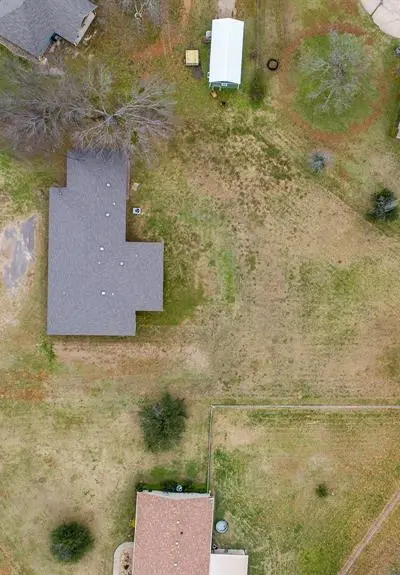 407 S Crockett, Edgewood TX 75117 - Photo 5