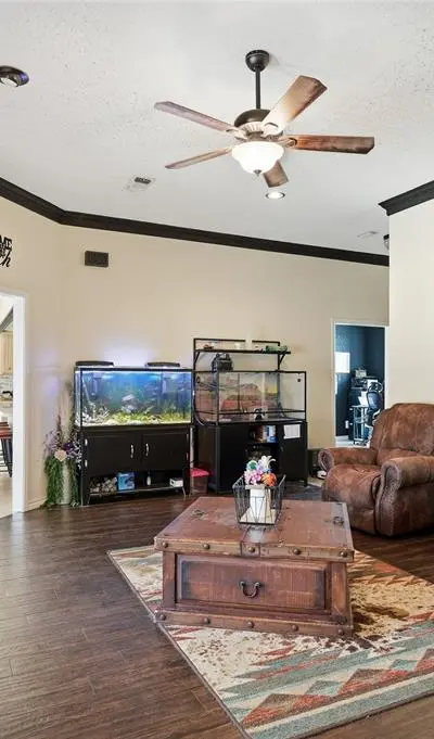 501 N Van Zandt Street, Tioga TX 76271 - Photo 5