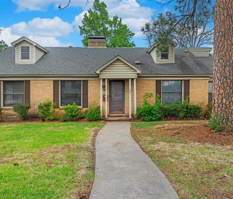 101 W Park Row Drive, Arlington TX 76010