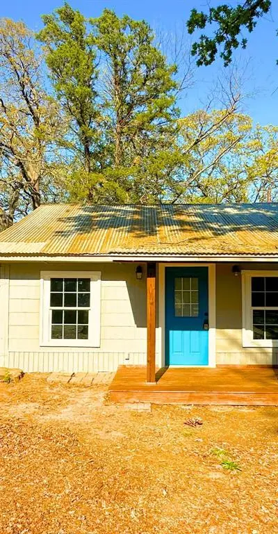 310 Cedar Point Circle, Gordonville TX 76245