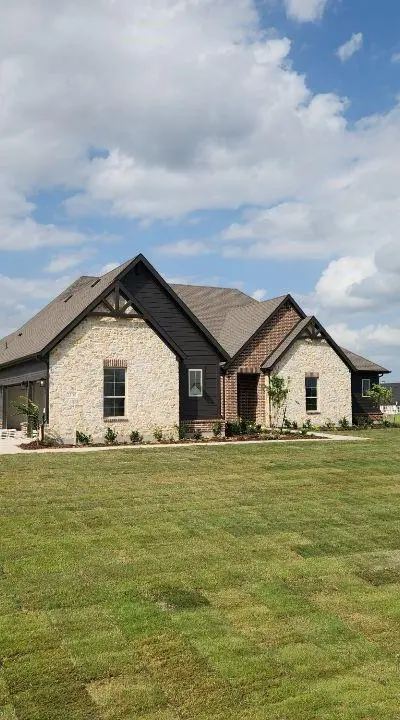 2305 Gypsum Street, Krum TX 76249 - Photo 3