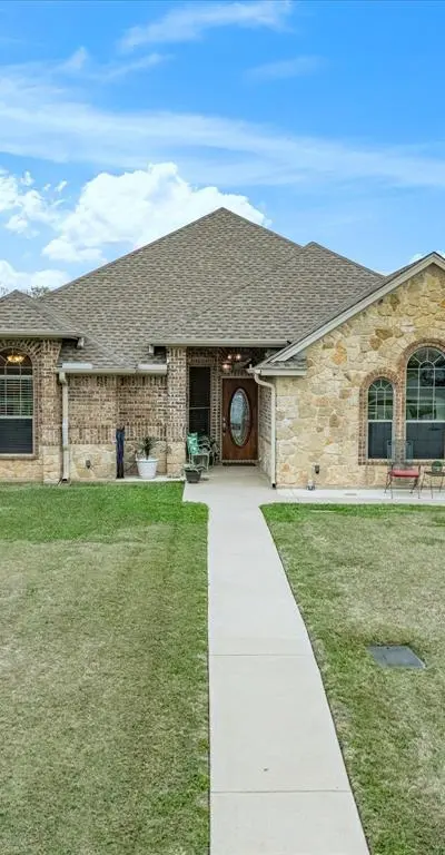 2209 Wells Fargo Court, Bridgeport TX 76426 - Photo 3
