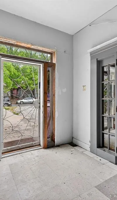 919 Wayne Street, Dallas TX 75223 - Photo 4