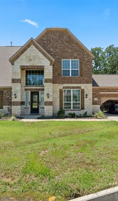 140 Dogwood Drive, Krugerville TX 76227 - Photo 2