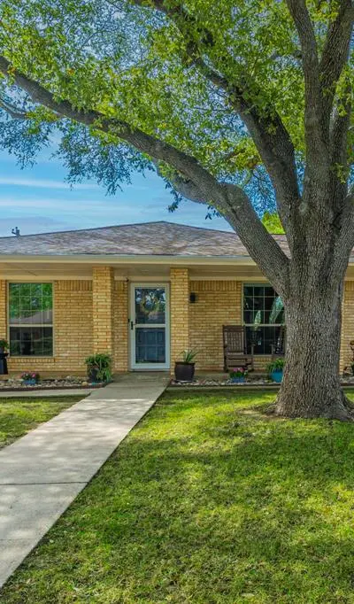 210 Bexar Drive, Highland Village TX 75077