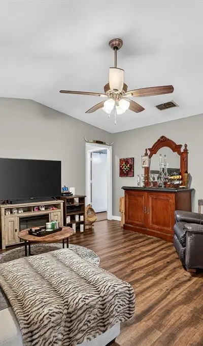 6404 Tammy Court, Watauga TX 76148 - Photo 5