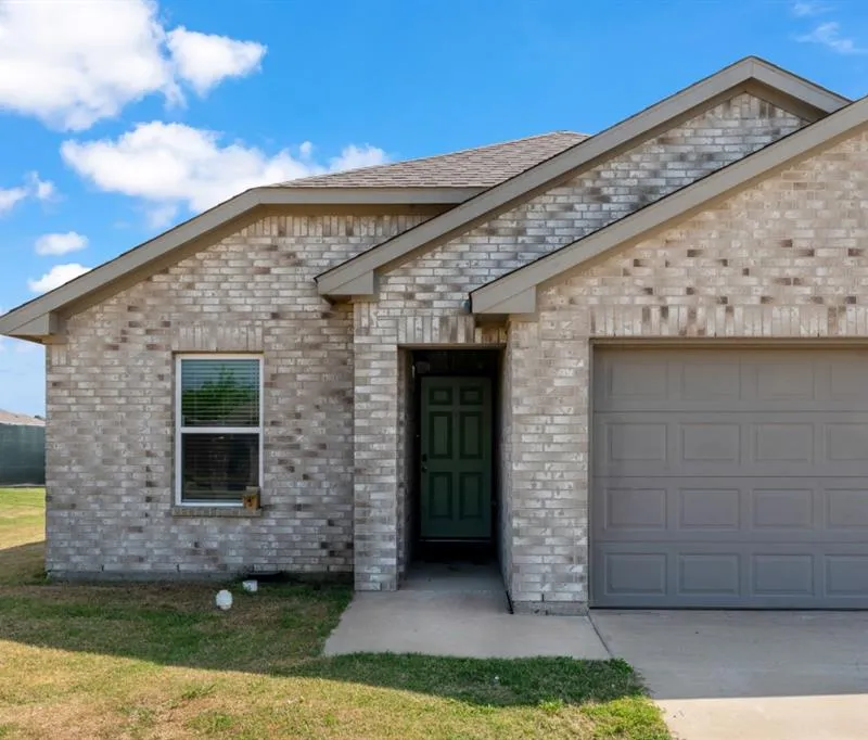 2417 Abigail Lane, Mabank TX 75147