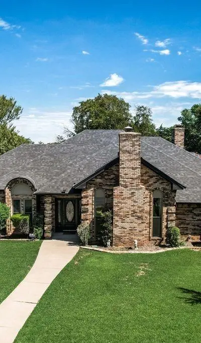 1011 Briar Hill Circle, Duncanville TX 75137