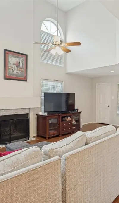 1345 Jeanette Way, Carrollton TX 75006 - Photo 3