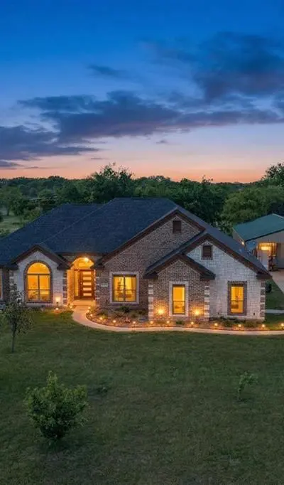 9807 Silver Creek Drive, Scurry TX 75158