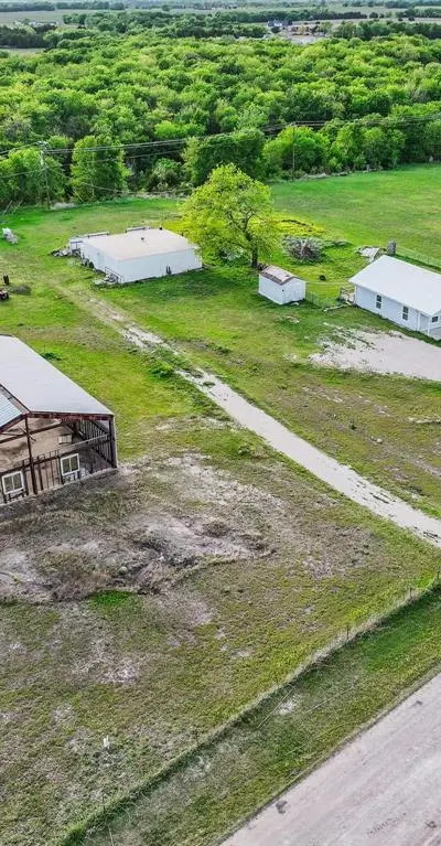 2092 County Road 5010, Blue Ridge TX 75424 - Photo 5